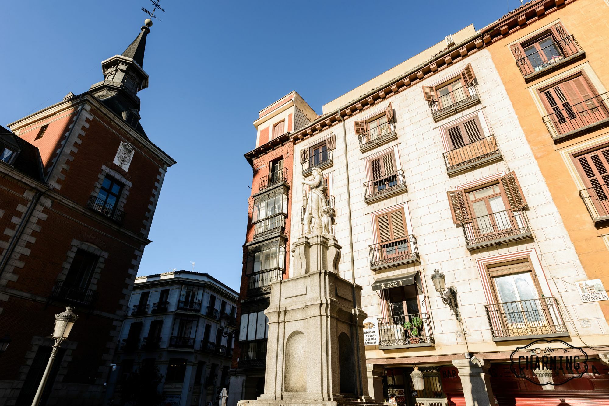 Апартаменты Charming Madrid Plaza Экстерьер фото